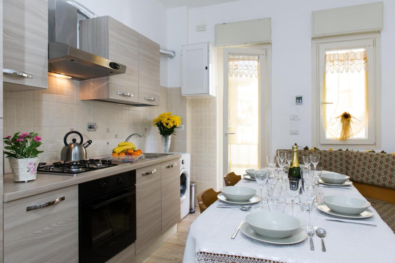 Gregory Big Family Apartment Rome Bagian luar foto